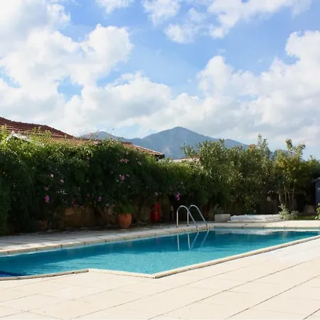 Villa Luxury Retreat